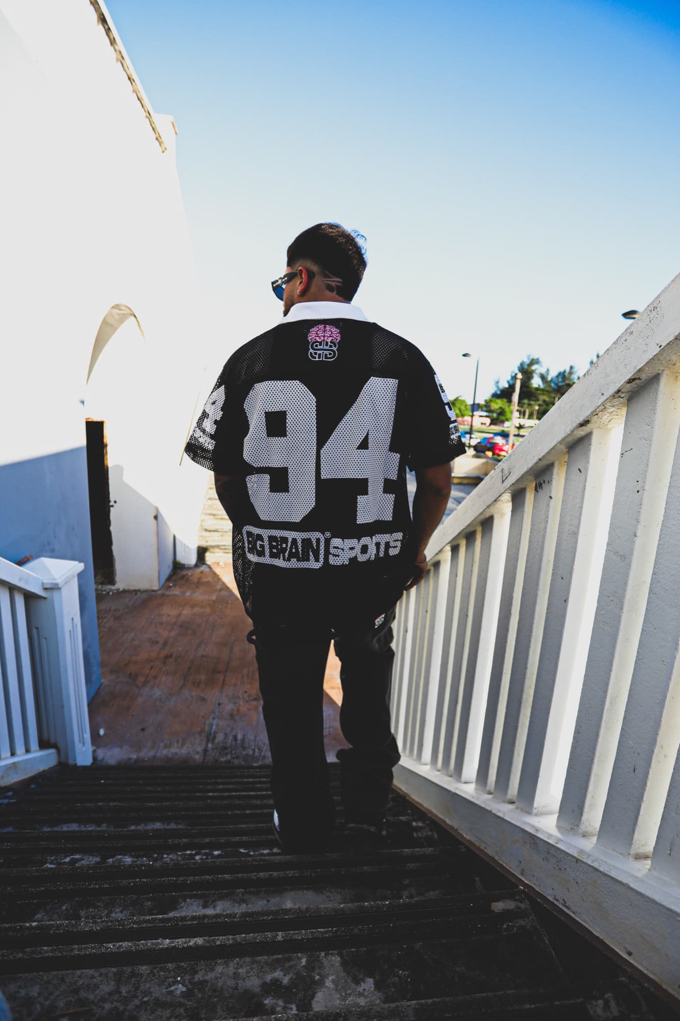 Kev123 on a bridge in a 94 jersey